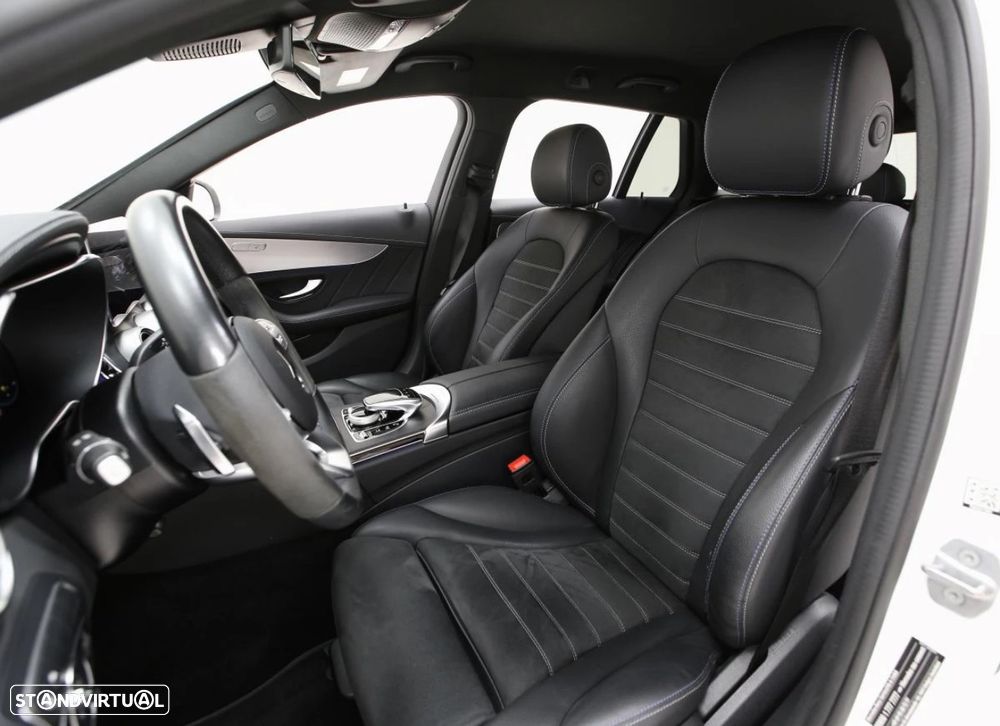 Mercedes-Benz C 300 de AMG Line - 12