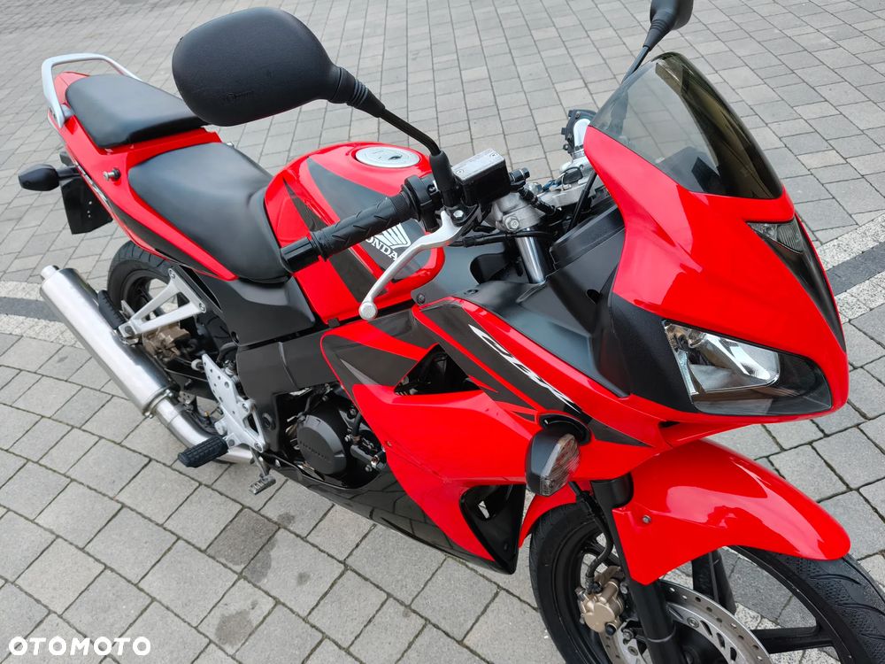 Honda CBR - 7