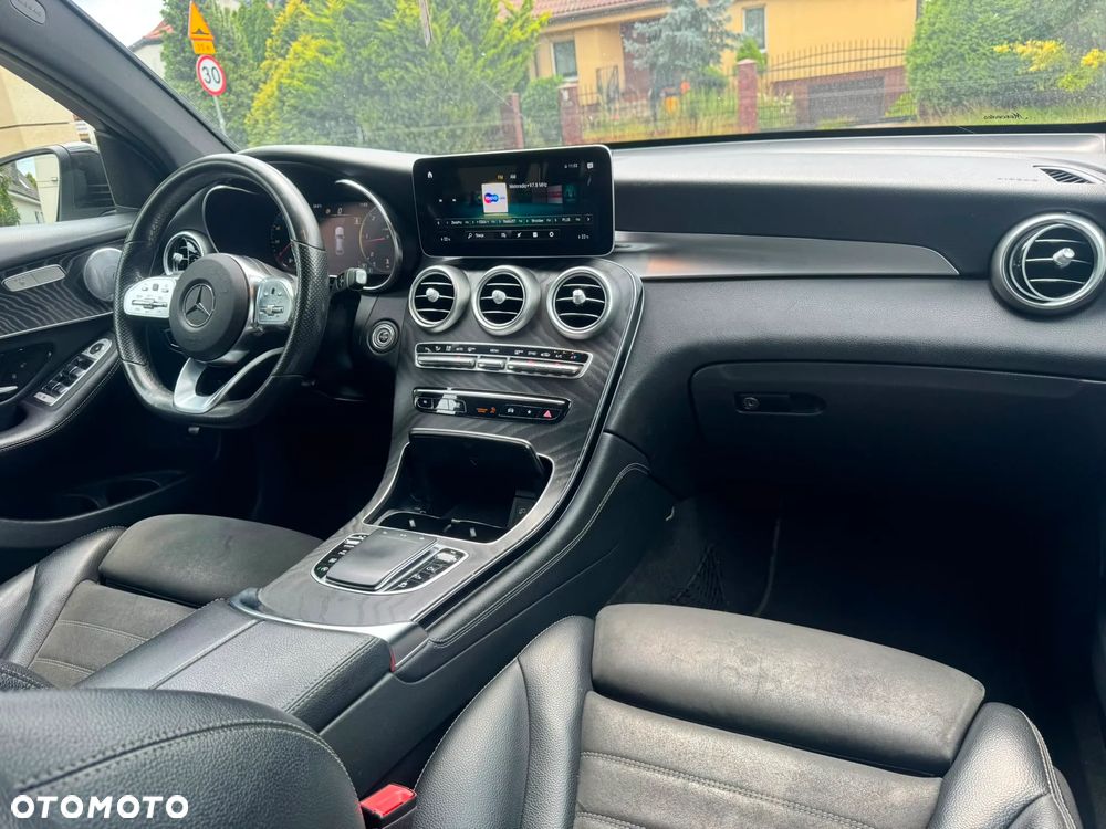 Mercedes-Benz GLC 220 d 4Matic 9G-TRONIC AMG Line - 21