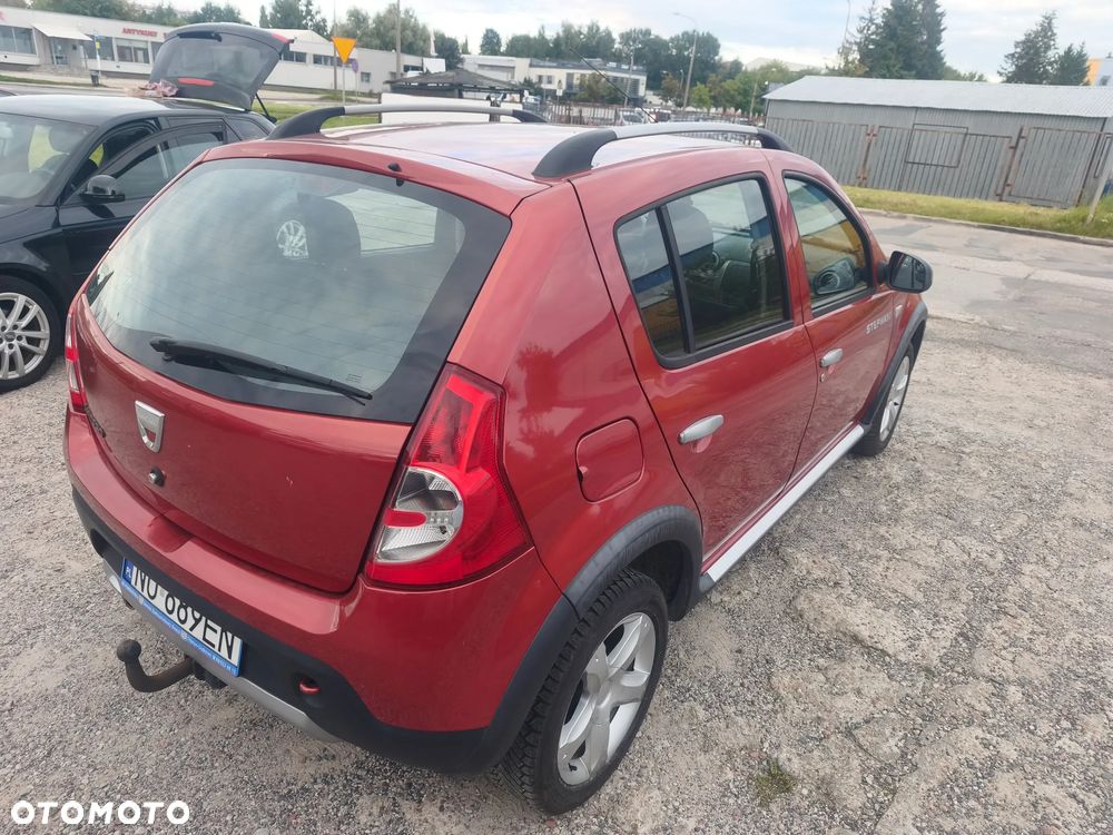 Dacia Sandero - 4