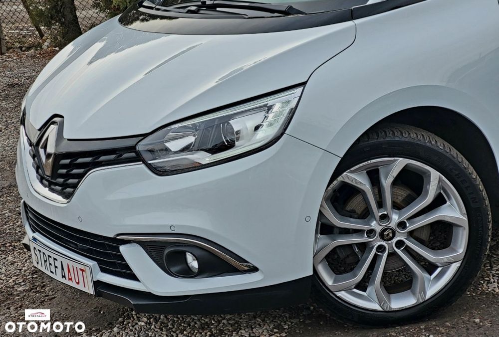 Renault Grand Scenic - 21