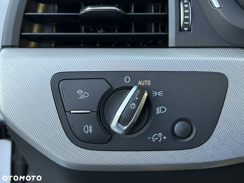 Audi A4 Allroad - 24