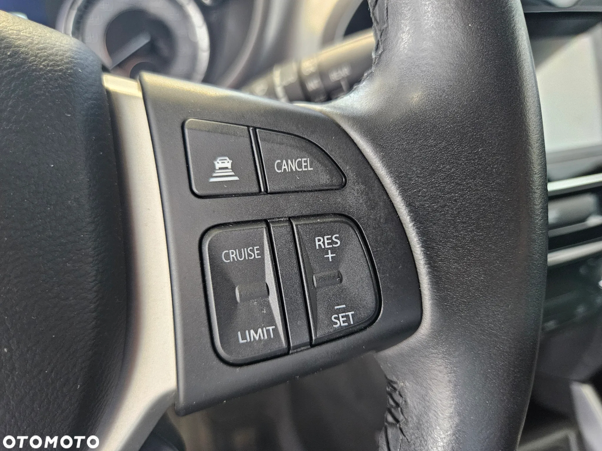 Suzuki Vitara 1.4 Boosterjet SHVS Premium 2WD - 11
