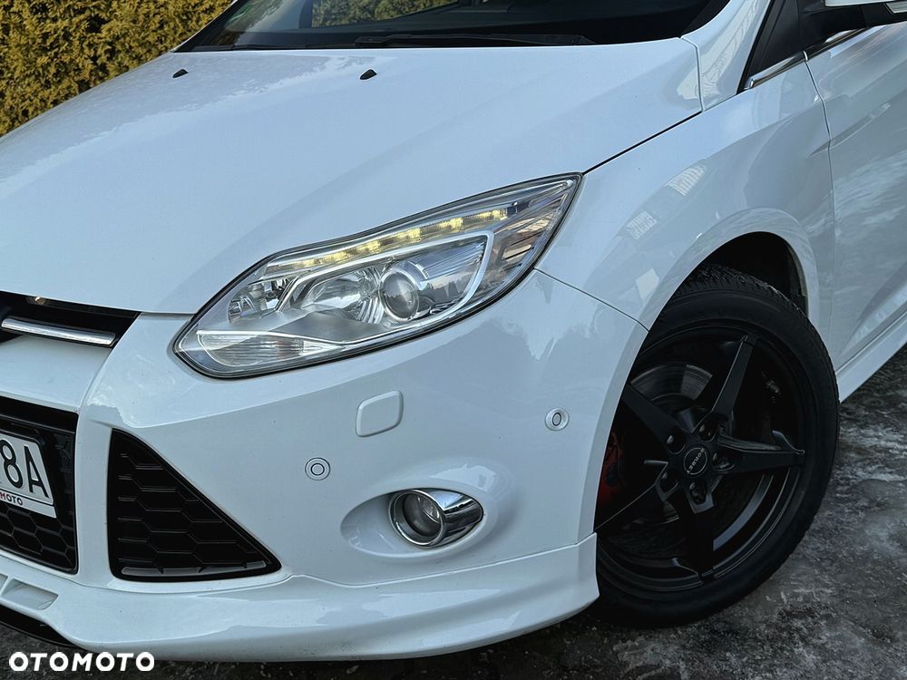 Ford Focus 1.6 EcoBoost Start-Stopp-System Titanium - 30