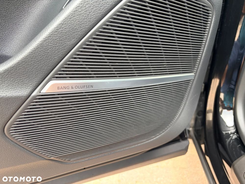 Audi Q8 50 TDI mHEV Quattro Black Edition Tiptronic - 23