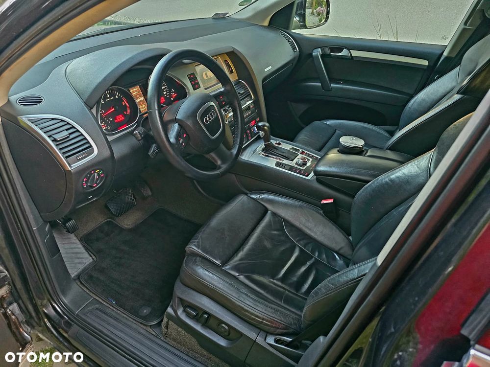 Audi Q7 - 13