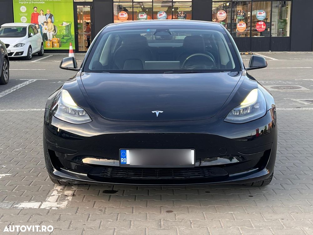Tesla Model 3 Standard - 3