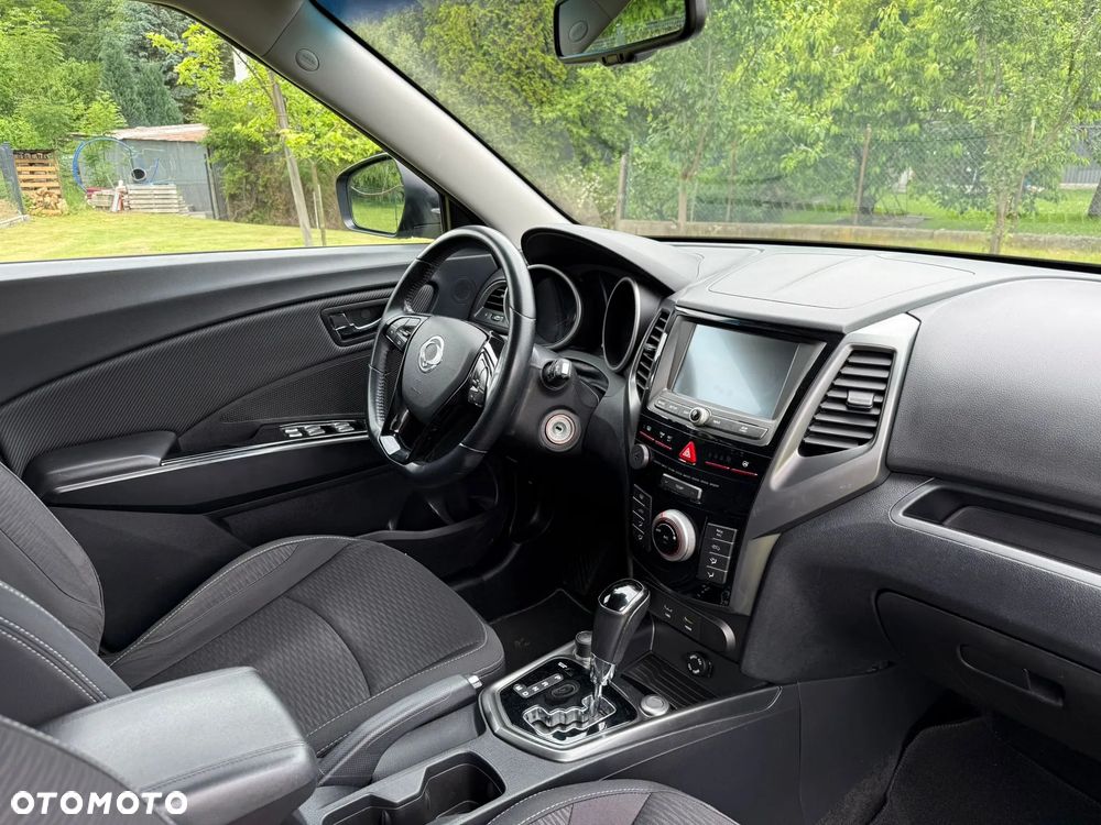 SsangYong/KGM XLV - 11