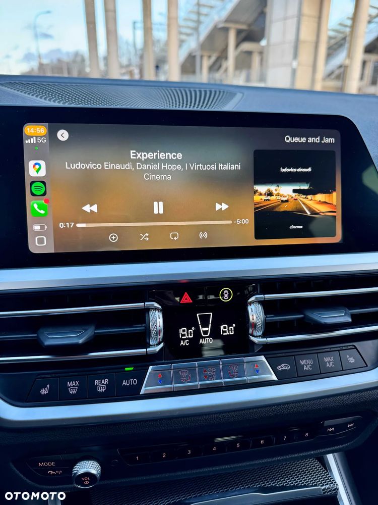 BMW Seria 3 320d Edition M Sport Shadow - 8