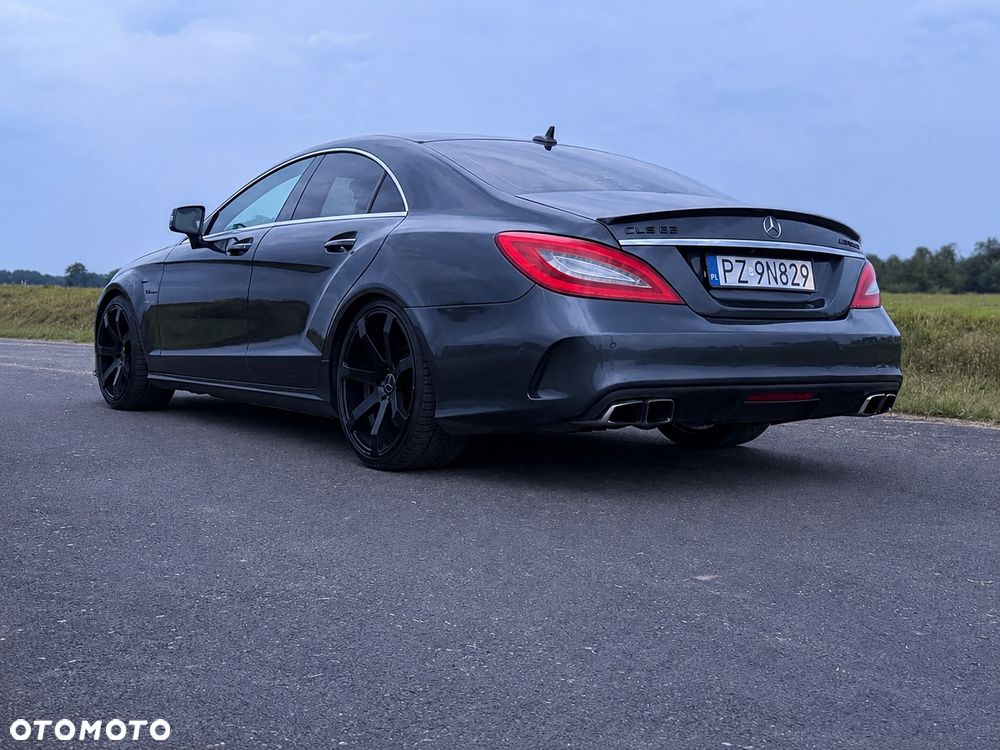 Mercedes-Benz CLS 63 AMG - 7