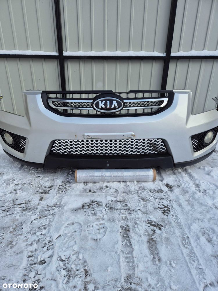 Zderzak przód przedni Kia Sportage rok 09 kod lak 9S - 3