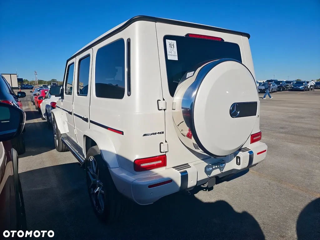 Mercedes-Benz Klasa G AMG 63 4x4 - 4