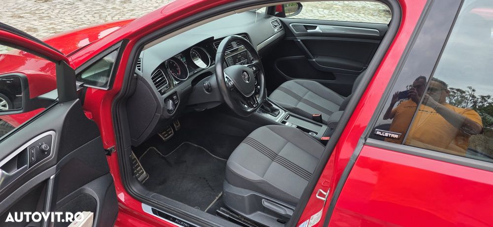 Volkswagen Golf 1.4 TSI BlueMotion Technology DSG Allstar - 10