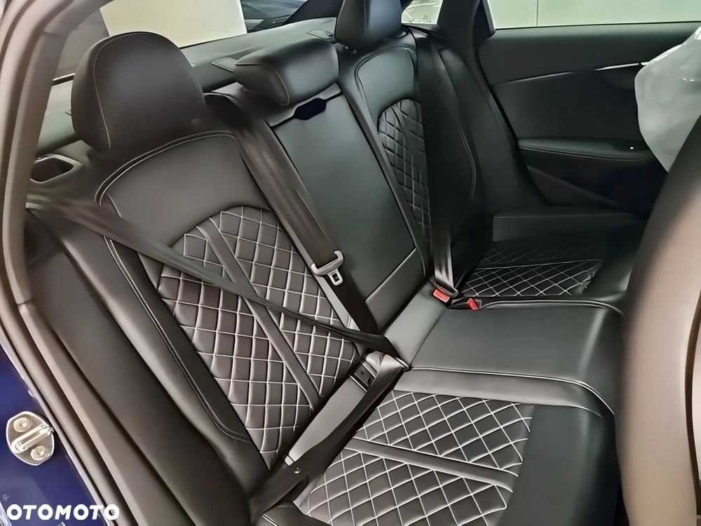 Audi S4 Limousine - 12