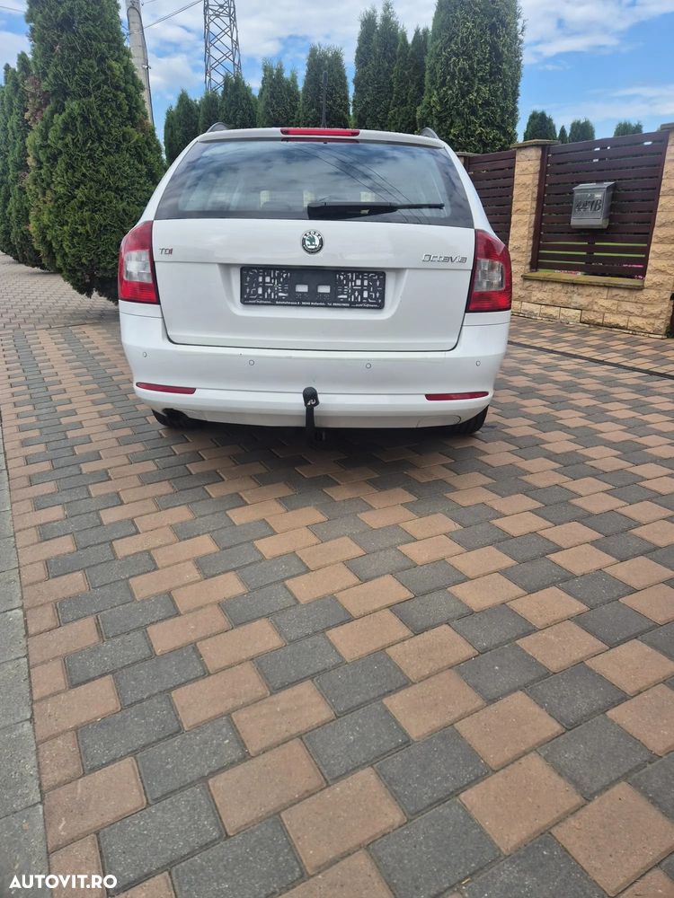 Skoda Octavia 2.0 TDI Drive - 6