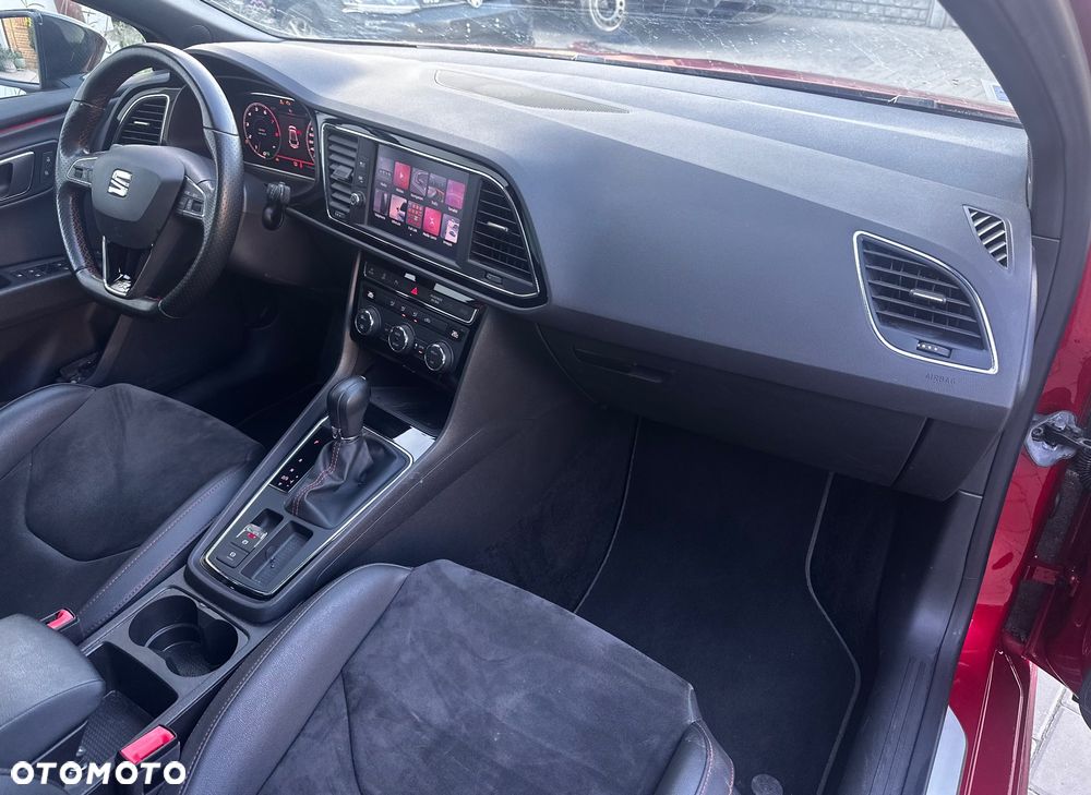 Seat Leon 1.5 eTSI FR DSG - 27