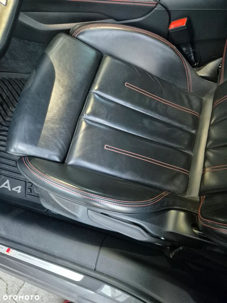 Audi A4 Avant 45 TFSI quattro S tronic advanced - 14