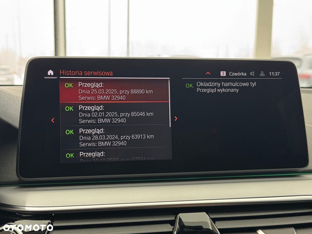 BMW Seria 5 520i - 35