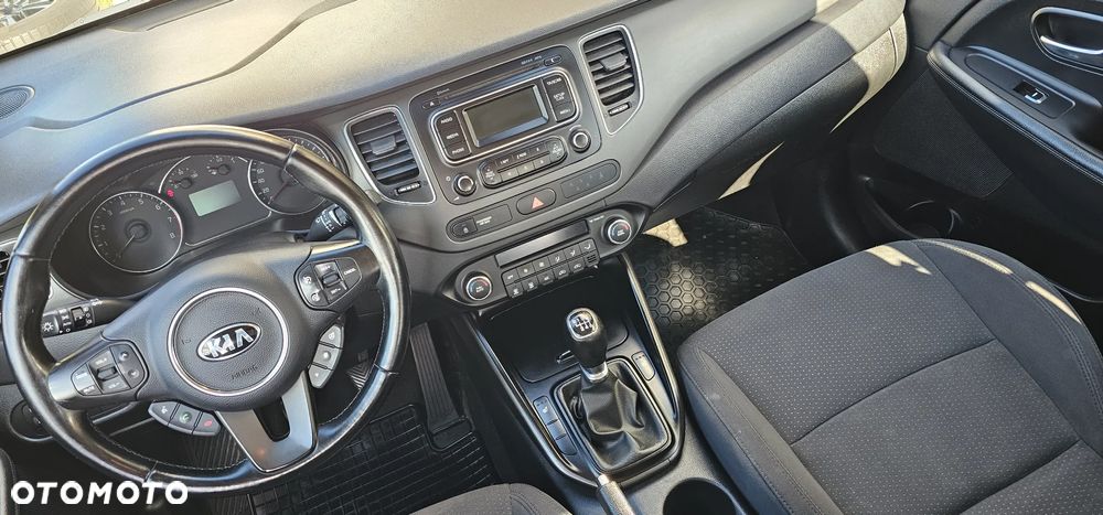 Kia Carens 1.6 GDI L 7os EU6 - 40