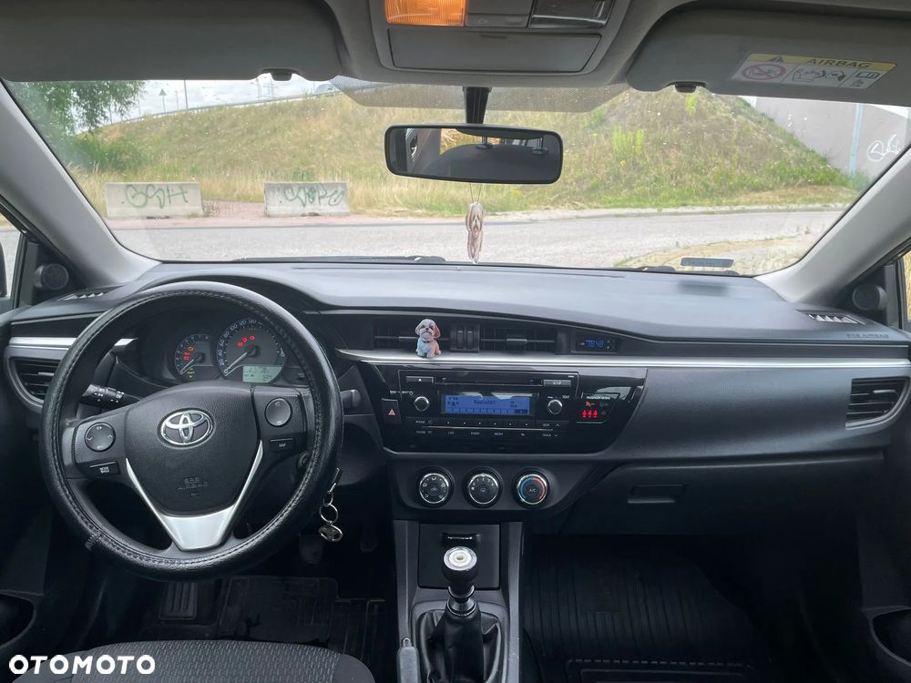 Toyota Corolla 1.6 Active - 14