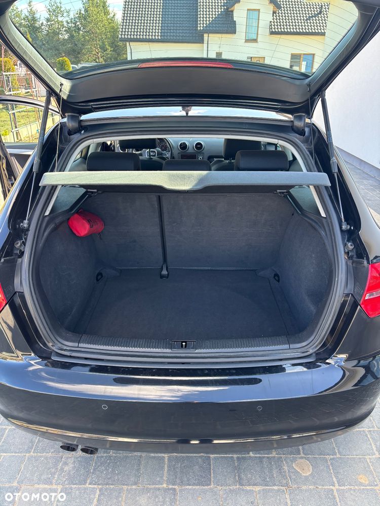 Audi A3 Sportback 2.0 TDI DPF Ambition - 14