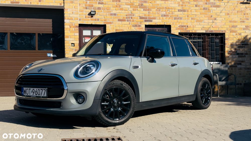 MINI Cooper Standard - 2
