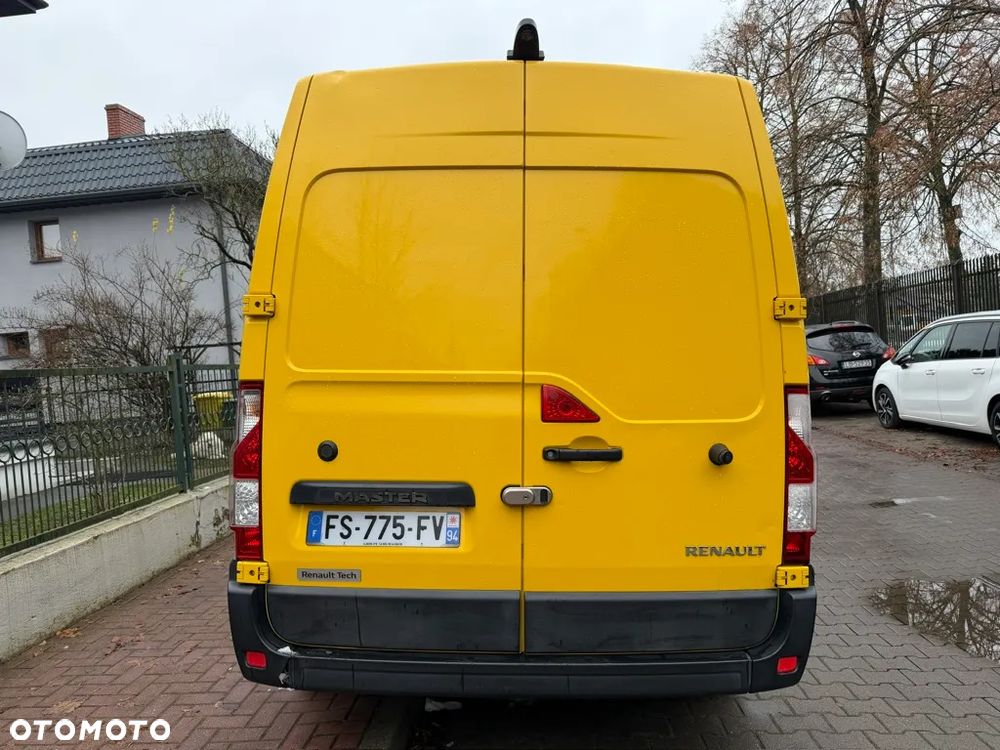 Renault e-Master - 5