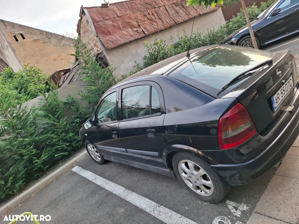 Opel Astra - 4
