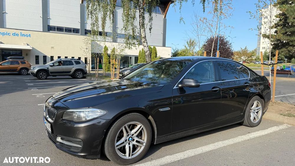 BMW Seria 5 525d xDrive AT - 4