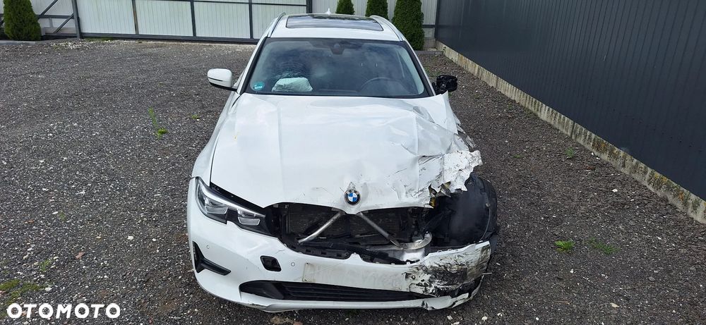 BMW Seria 3 318i Advantage sport - 4