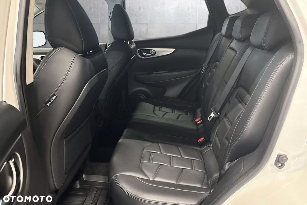Nissan Qashqai 1.3 DIG-T MHEV Xtronic Tekna - 27