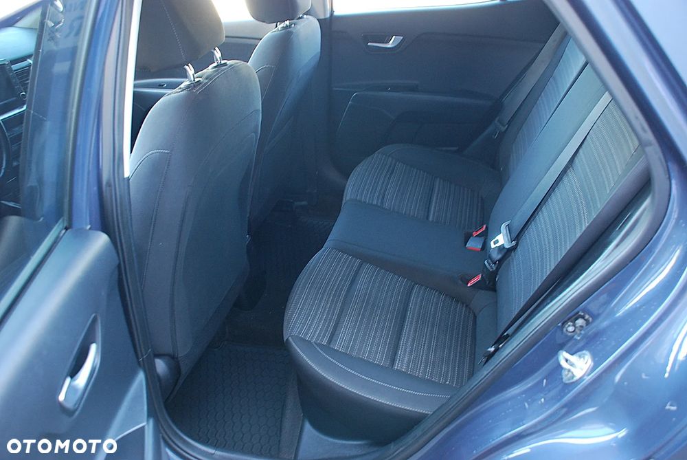 Kia Stonic 1.6 CRDi Vision - 18