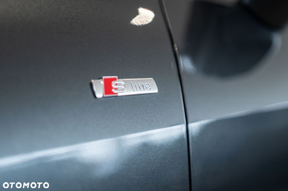 Audi A5 Limousine - 6