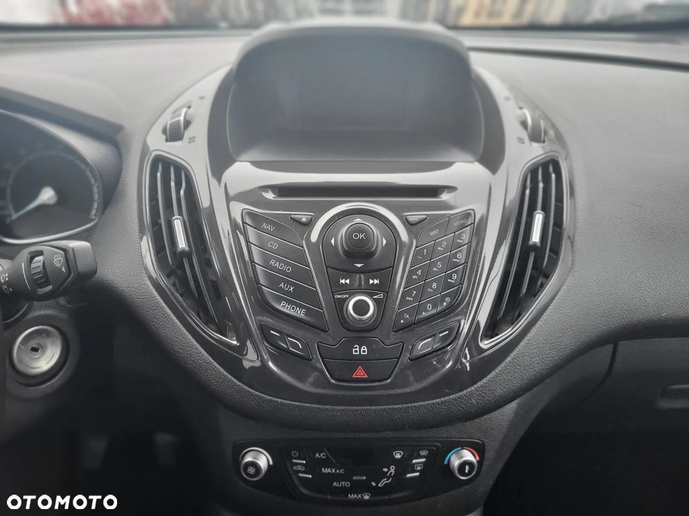 Ford Tourneo Courier 1.5 TDCi Titanium - 14