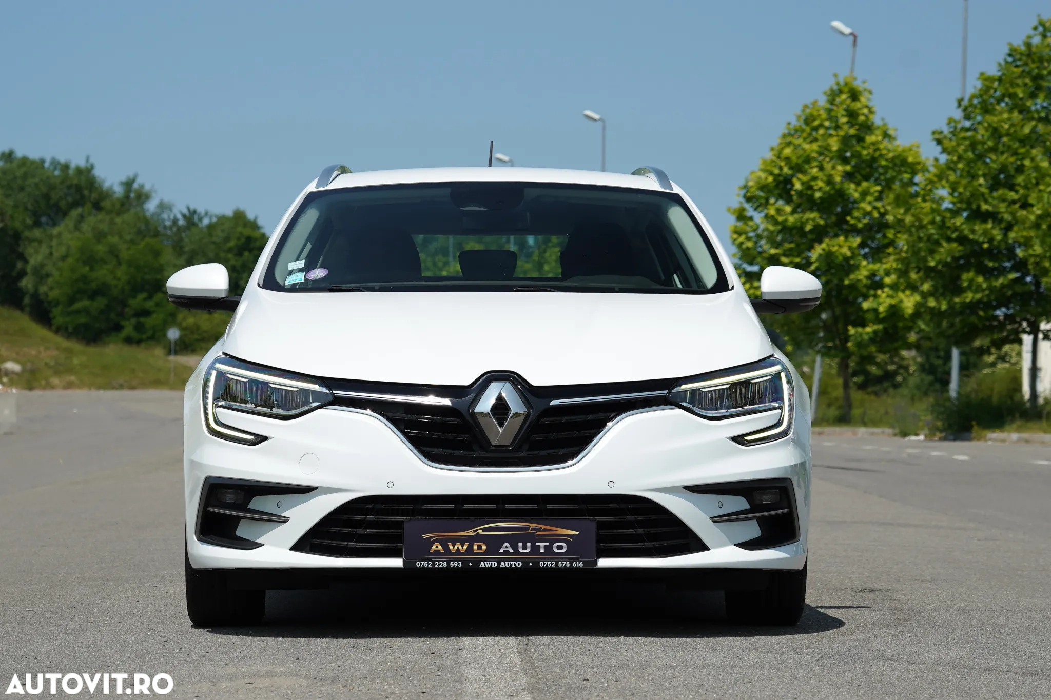 Renault Megane TCe EDC Intens - 21