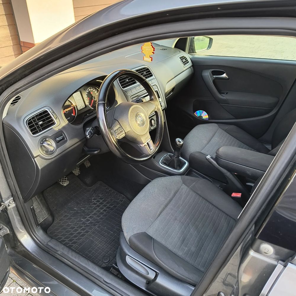 Volkswagen Polo 1.6 TDI DPF Comfortline - 12