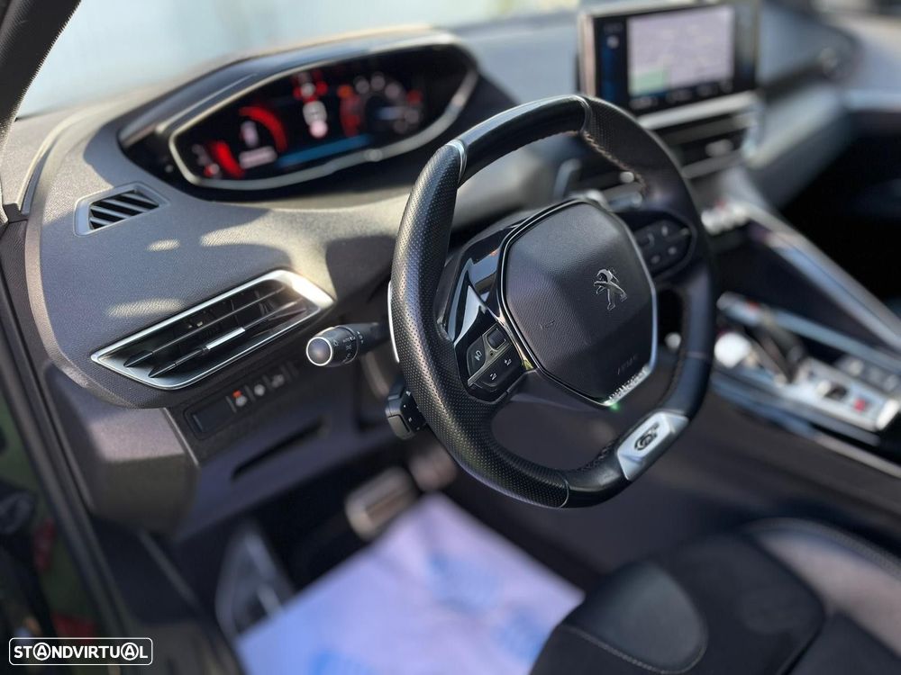 Peugeot 5008 1.5 BlueHDi GT EAT8 - 22