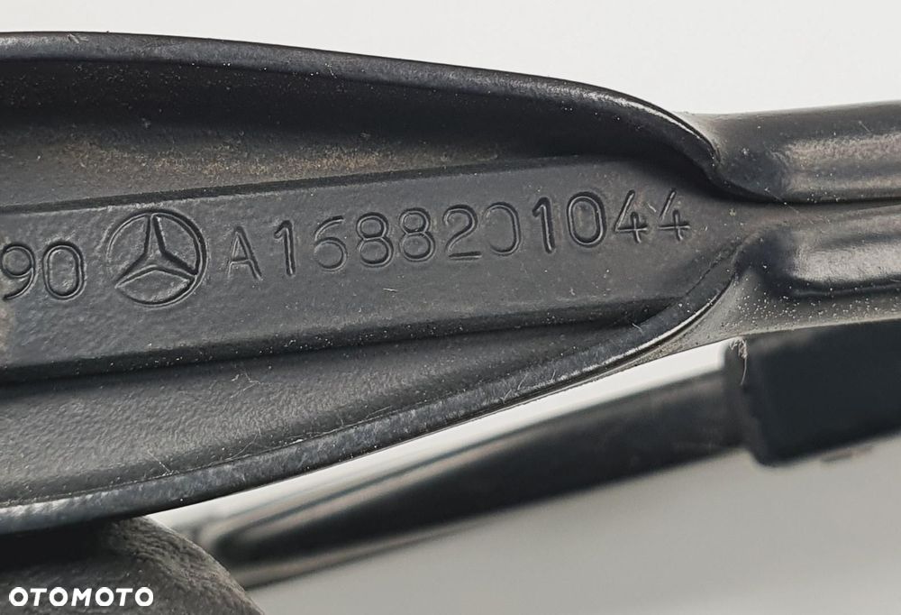 RAMIE WYCIERACZKI KLAPY MERCEDES W168 A1688201044 - 3