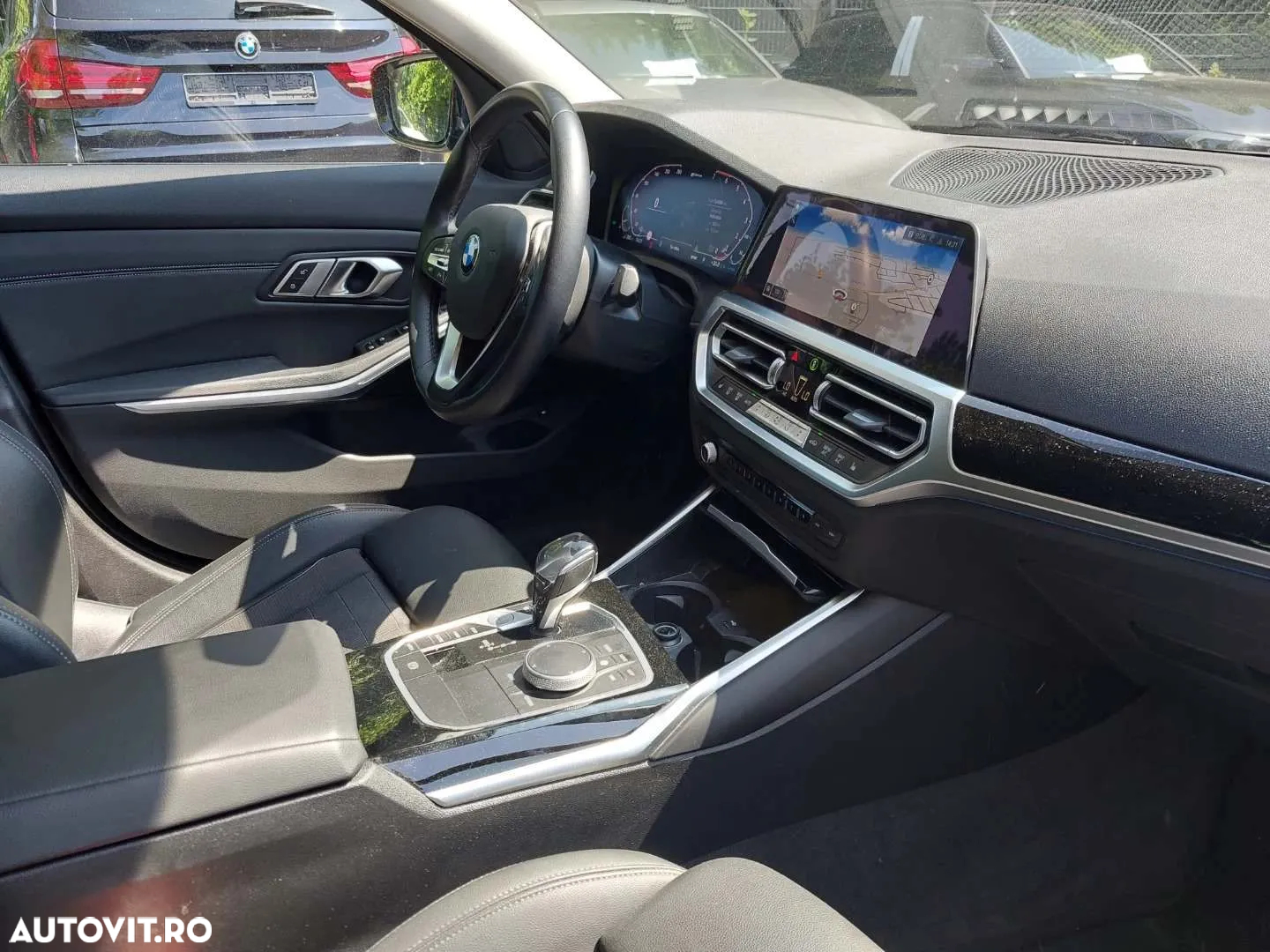 BMW Seria 3 330e Aut. Sport Line - 8