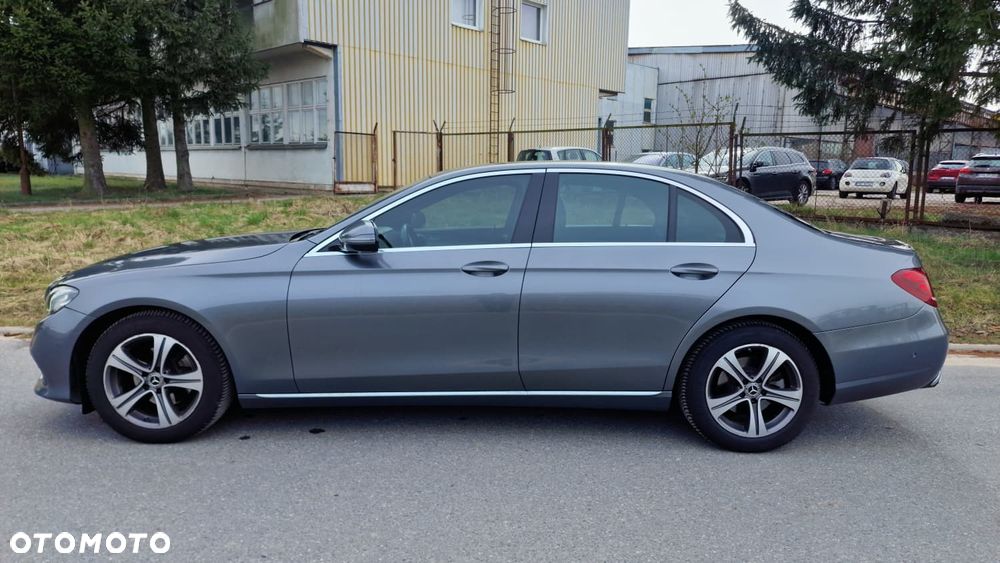 Mercedes-Benz Klasa E 200 d 9G-TRONIC - 5