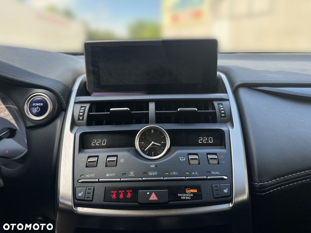 Lexus NX 300h Elegance AWD - 20