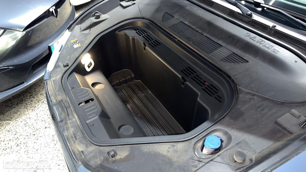 Ford Mustang Mach-E Standard - 33