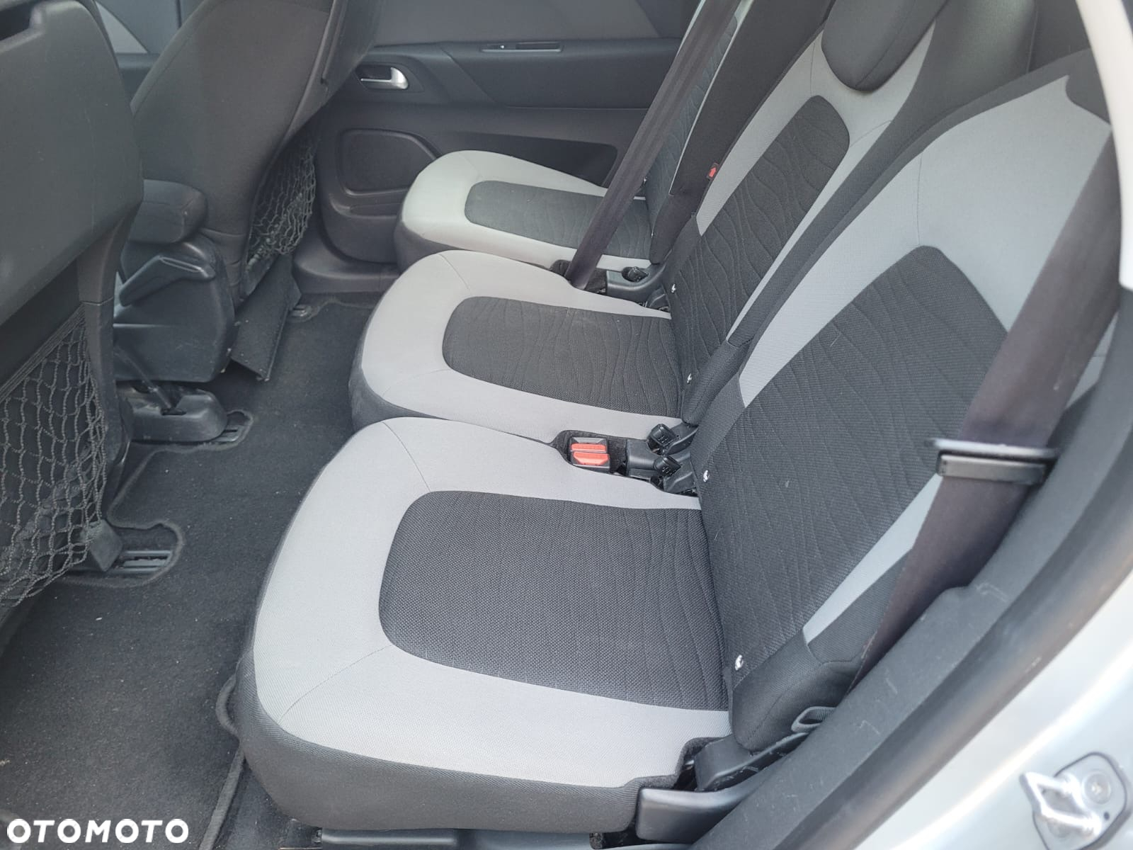 Citroën C4 Picasso e-HDi 115 Business Class - 25