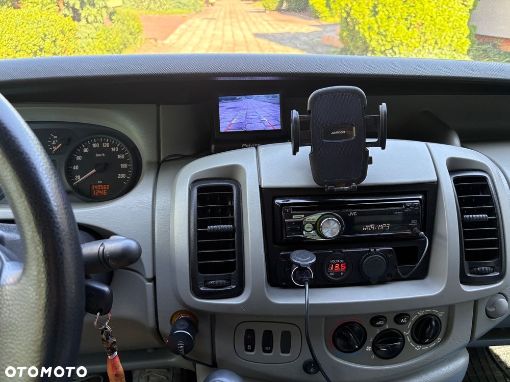 Opel Vivaro - 9