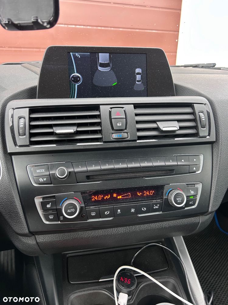 BMW Seria 2 220d - 22