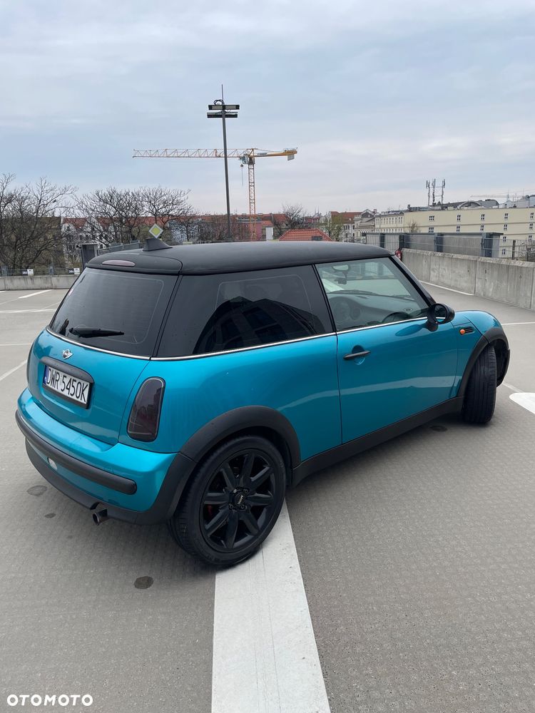 MINI ONE Standard - 7