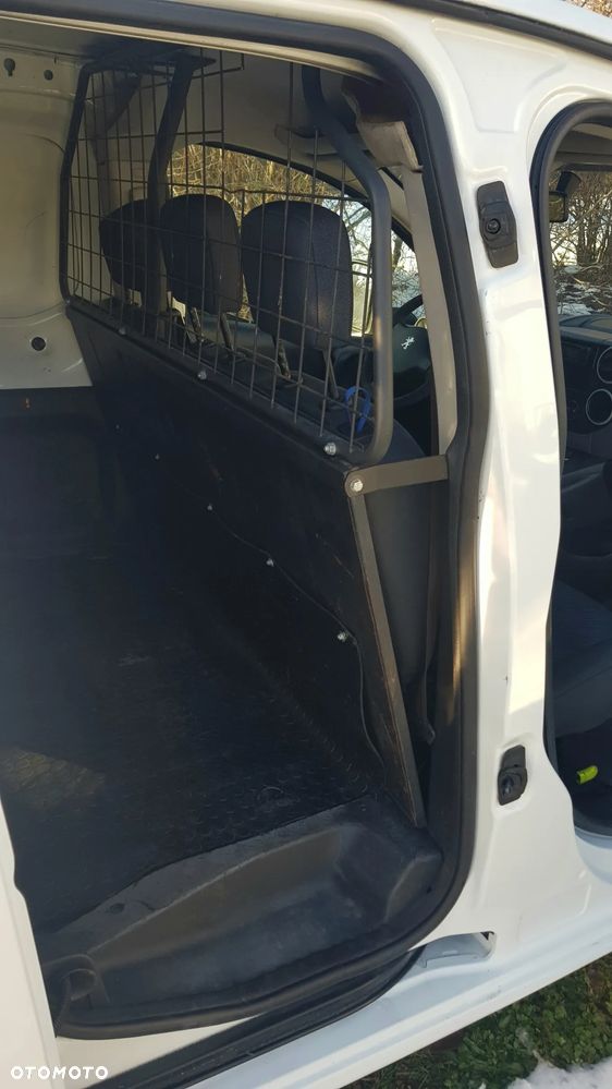 Peugeot Partner - 10