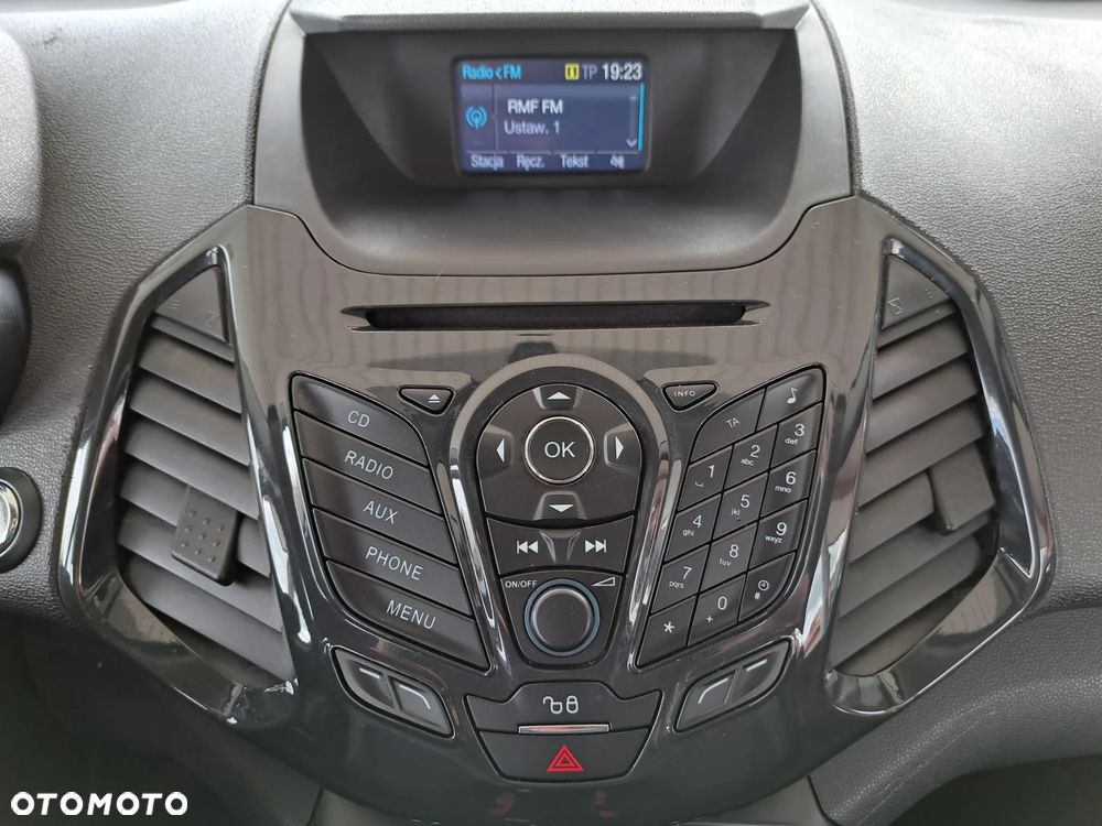 Ford EcoSport - 22