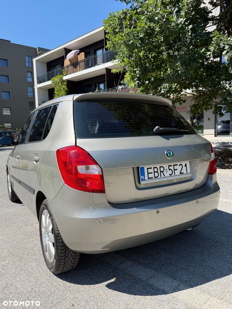 Skoda Fabia 1.2 TSI Ambition DSG - 2