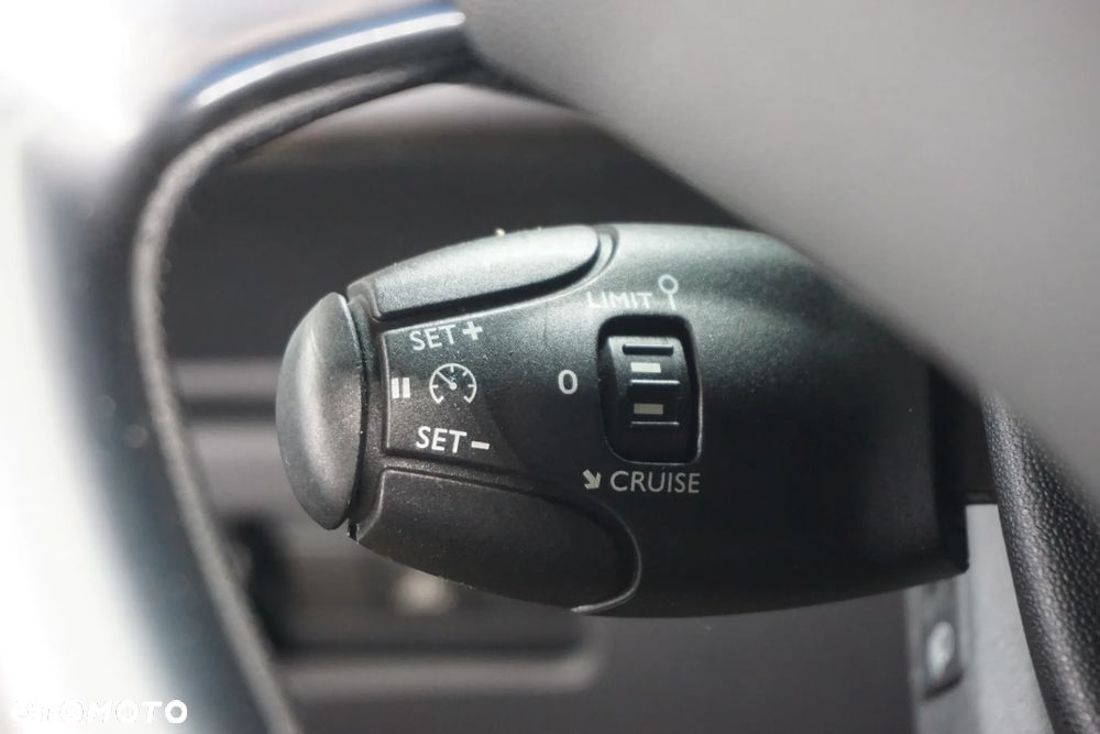 Citroën C3 1.4 Exclusive - 28